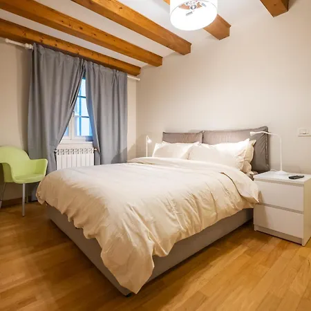 Daire Crosada Cinque