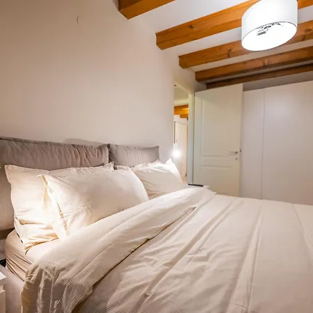 Crosada Cinque Trieste